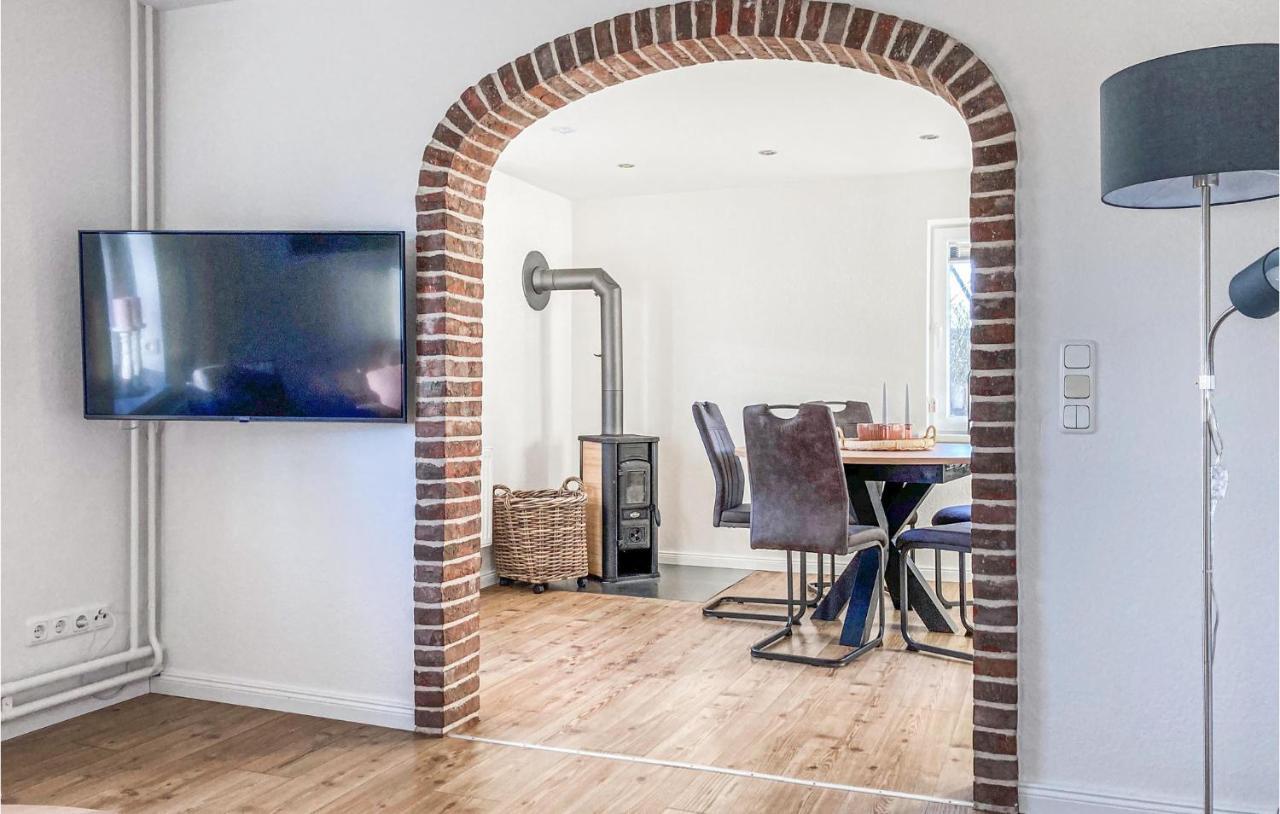 Stunning home in Niebüll with WiFi&4 Bedrooms Exterior foto