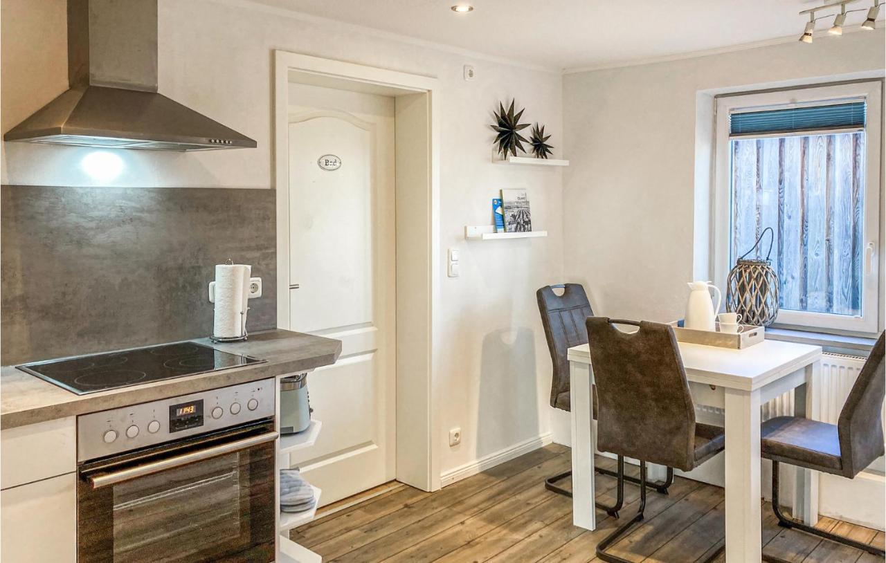 Stunning home in Niebüll with WiFi&4 Bedrooms Exterior foto