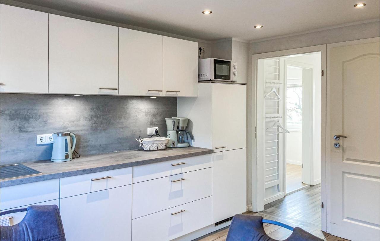 Stunning home in Niebüll with WiFi&4 Bedrooms Exterior foto